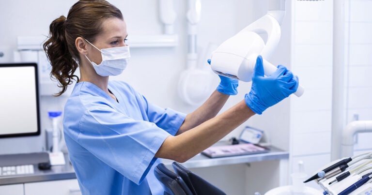 travail de l’assistante dentaire